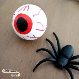 Yeux globuleux de cyclope faits maison pour Halloween avec des balles de ping-pong - Activité enfant - Bricolage - DIY