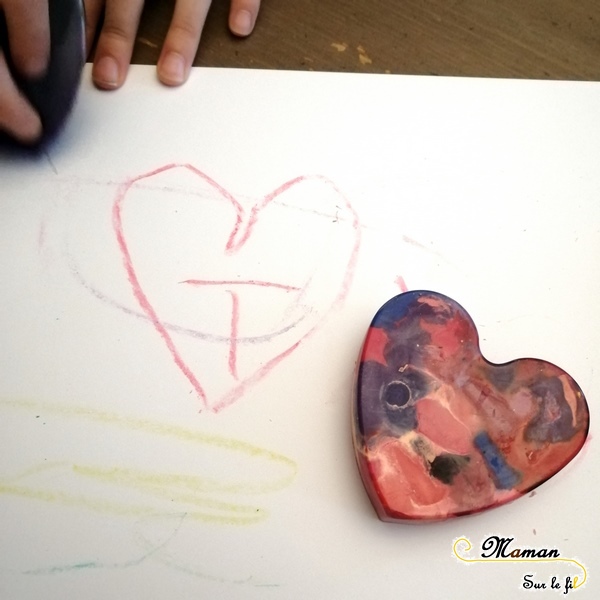 Activité Enfants - Fabriquer des coeurs avec des restes de pastels fondus - Récup - Saint-Valentin - Amour amitié - activité manuelle - maternelle - bricolage DIY - Recyclage - mslf