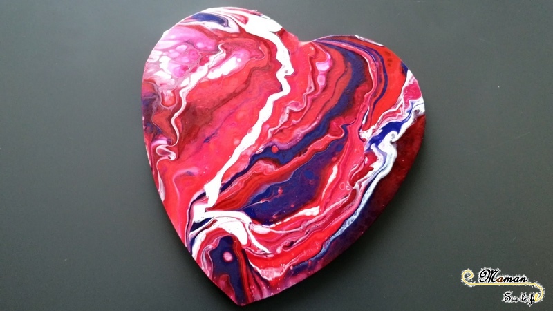 Activité enfants - Test de la technique de pouring - mélange de peinture - tableau coeur à offrir - saint-valentin - amour et amitié - fête grand-mère - diy - mslf