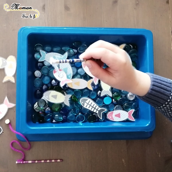 Jeu de pêche à la ligne pour jeune enfant, DIY par Alice Gerfault