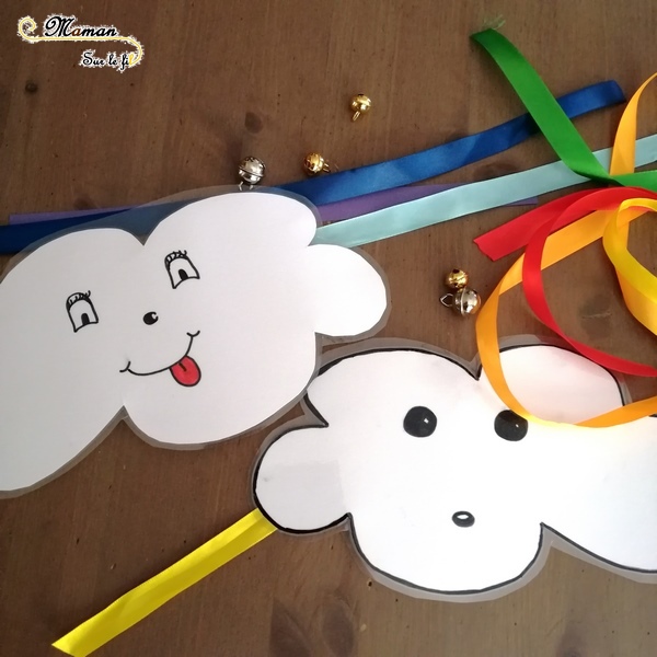 activité sensorielle enfants - fabriquer un carillon nuage et arc-en-ciel avec des grelots et du ruban - bricolage diy - ouïe - son -jardin - suspension extérieure - mslf