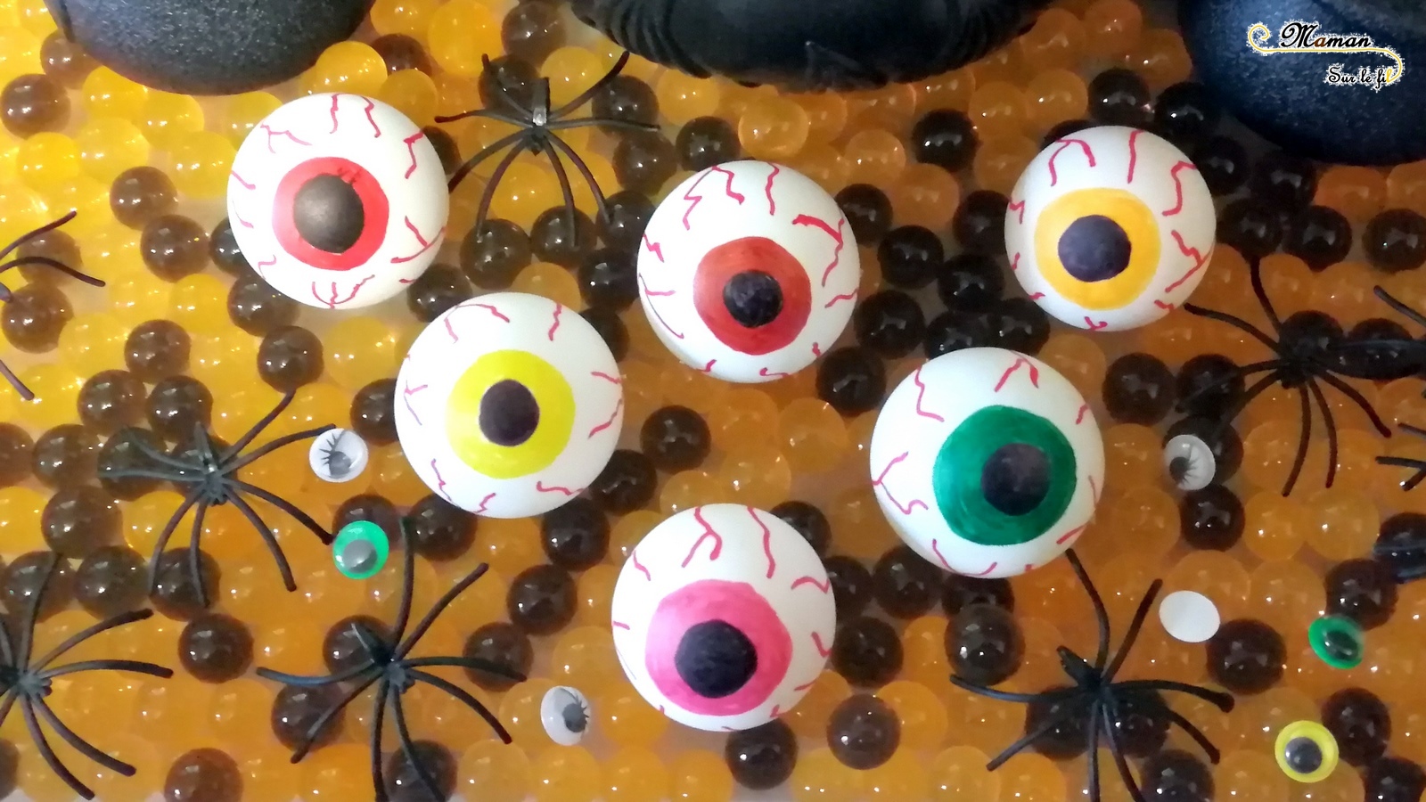 Yeux globuleux de cyclope faits maison pour Halloween avec des balles de ping-pong - Activité enfant - Bricolage - DIY