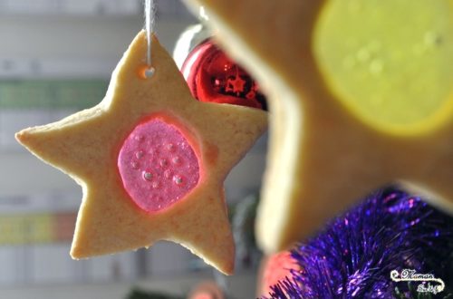 Activité enfants - Cuisine - Sablés vitraux de Noël - Décoration à suspendre sapin - bonbons - mslf