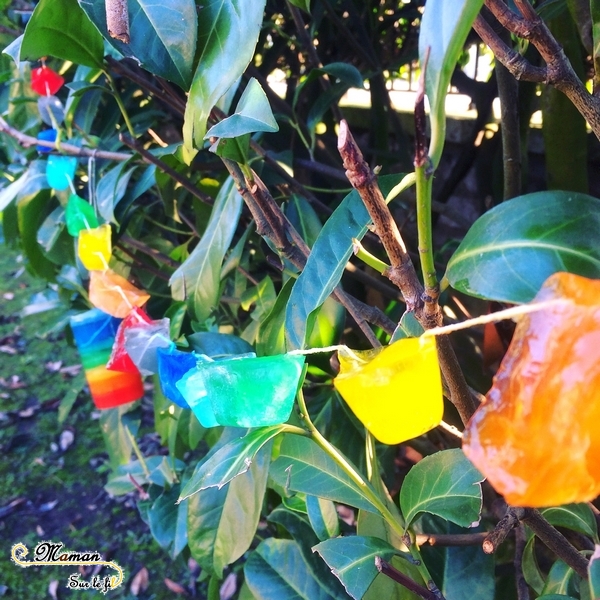 Activité enfants - guirlande et suspension extérieure de glaçons arc-en-ciel - couleurs et mélange - sensoriel - décoration jardin - mslf