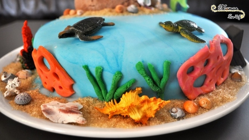 Gâteaux Eté et plage - idée anniversaire enfants - Poisson, Zig et Sharko - Reine des neiges et Olaf, Dauphins, Mer, Océan, Tropiques - dessin animé - pâte à sucre, glaçage - cake design - mslf