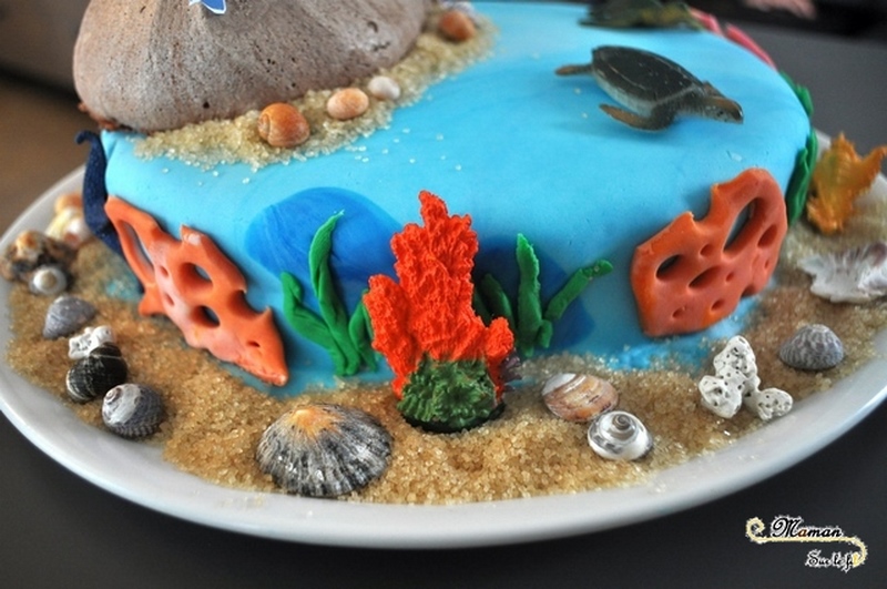 Gateaux Sur Le Theme De L Ete Et De La Plage Anniversaire Maman Sur Le Fil