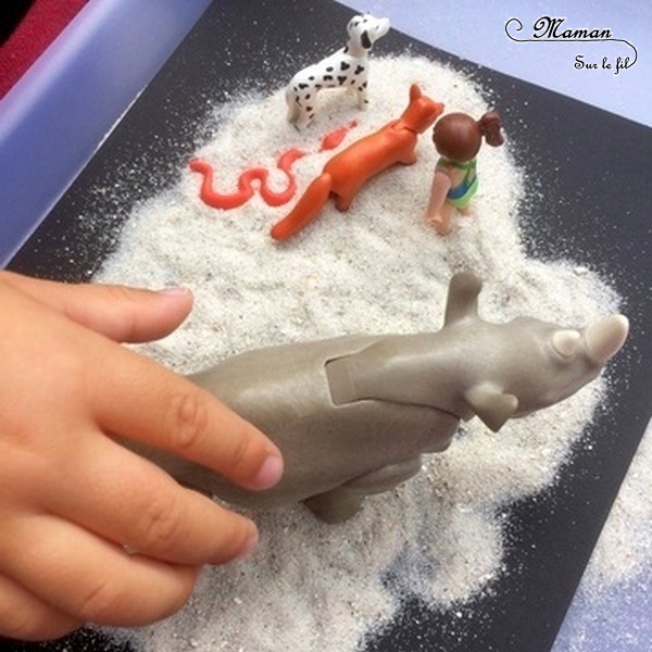 Bac sensoriel Sable et Coquillages - Invitation à jouer et créer été - Plage mer - Activité créative enfants - mslf