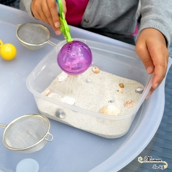 Bac sensoriel Sable et Coquillages - Invitation à jouer et créer été - Plage mer - Activité créative enfants - mslf