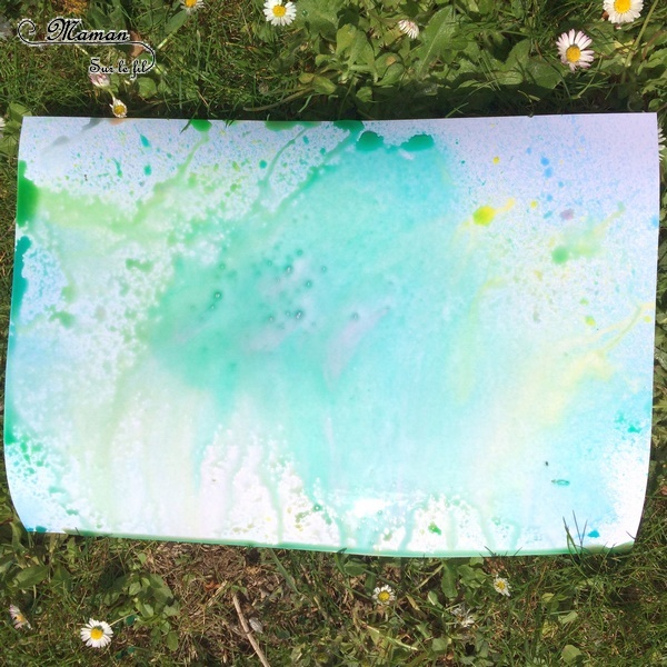 Activité créative extérieure enfants - technique de peinture rigolote - Peinture avec un vaporisateur, peindre avec un spray - Arts visuels - jardin et couleurs - maternelle - mslf