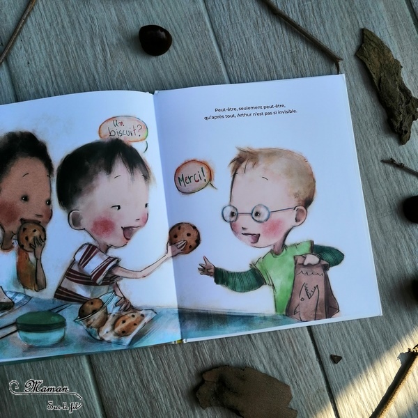 Livres Enfants - Nouveautés Maison éditions D'Eux - La petite bûche : humour et jeux de mots - Le garçon invisible : timidité, émotions, discrétion école - C'est à moi : partage et dispute - test et avis - mslf