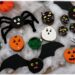 Nos rondins de bois d'Halloween - Créer des citrouilles, des fantômes, des chauve-souris, des araignées, des Frankenstein et des chats noirs en rondin de bois et peinture - Bricolage et DIY - Activité manuelle et créative enfants - Automne et Halloween - Récup et Nature - Décoration Halloween - Arts visuels - maternelle - mslf