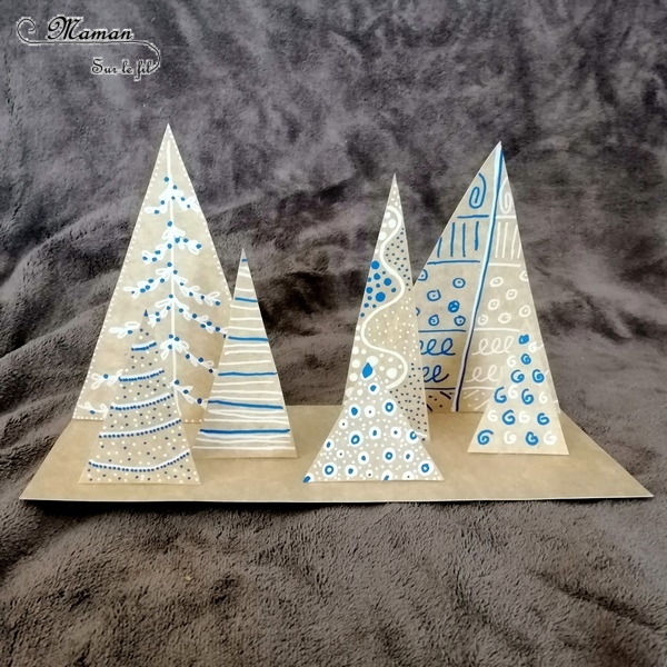 Activité créative enfants - fabriquer une forêt de sapins graphiques en 3D avec des emballages en carton - relief et récup - éclairage - dessin & graphisme - Arts visuels surcyclage - maternelle - cycles 2 et 3 - mslf