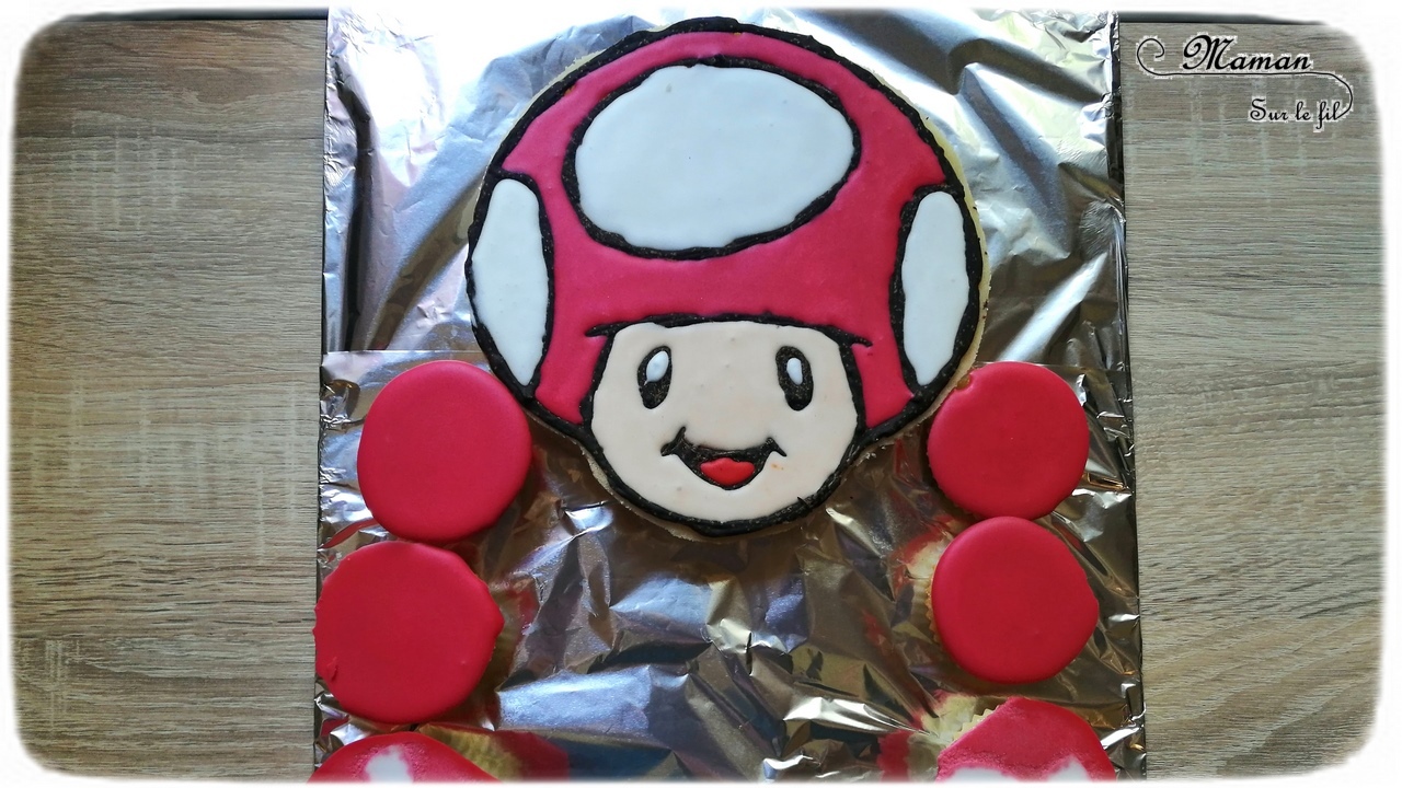 Gâteaux Toad et Toadette {Anniversaire} - Maman Sur Le Fil