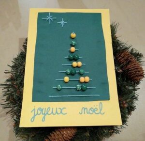 Récap idées activités enfants thème Noël - Jouons les lutins du père noël - cuisine, préparatifs, décorations, suspensions sapins, arts visuels, sapins, récup - RV Sur le fil - mslf