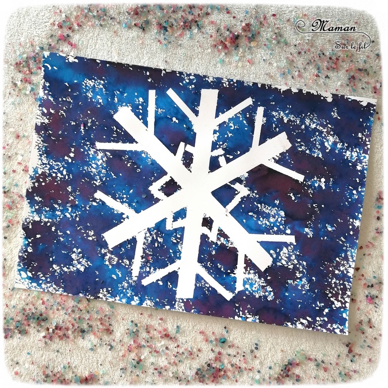 Activité créative enfants - Flocon de neige - Peinture ou encre à l'éponge et masking-tape - scotch décoratif - Froid polaire - bricolage - arts visuels hiver maternelle - mslf