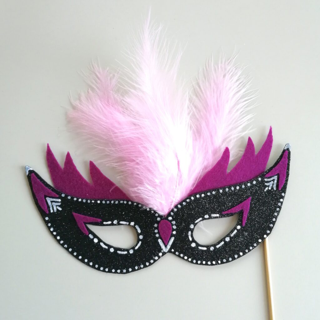 Masques de Mardi gras facile pour enfants 