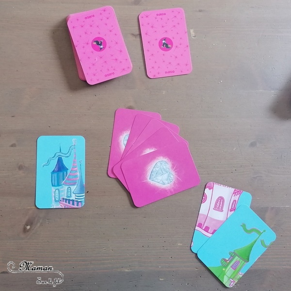 Jeu de société enfants et adultes - Diamoniak - Piratade Djeco - Jeu d'aventure et de stratégie sur les contes, sorcières, châteaux et fées - 5 ans et plus - Jeu de cartes - Parfait à emporter - Jeu de voyage - Test et avis - mslf