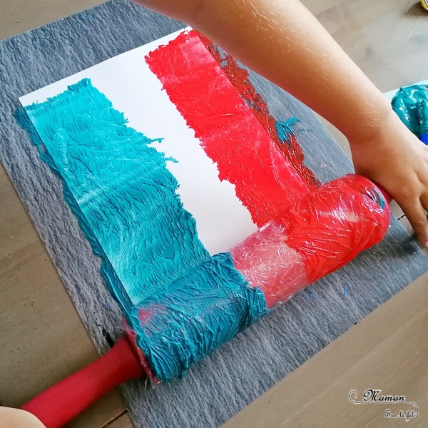 Activité créative et manuelle enfants - Reproduire le drapeau hollandais avec un rouleau à pâtisserie, du cellophane et de la peinture - technique rigolote - Créativité - Europe - Pays-Bas, Hollande, Néerlandais - Découverte d'un pays - Espace et géographie - arts visuels et atelier Cycle 1 ou 2 - Maternelle - mslf