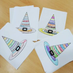 Activité créative et manuelle enfants - Chapeau de sorcière ou sorcier décorés en graphisme - jeu avec dé ou libre - prémices à l'écriture - arts visuels maternelle ou cycle 2 - mslf