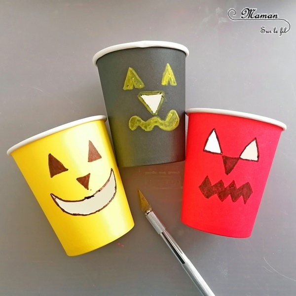 Activité créative et manuelle enfants - Expérience rigolote pour Halloween - Monstres d'Halloween qui dégoulinent avec mélange bicarbonate, vinaigre, colorant et liquide vaisselle - Facile et ludique - Verres en carton - yeux nez et bouche qui coulent - recréer des cerveaux à des verres squelettes - dégoûtant - mslf