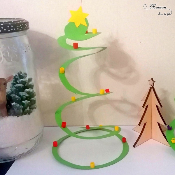 Activité manuelle et créative enfants - Fabriquer des sapins spirales suspendus en papier et en récup' - Pour Noël - Chutes de papiers, de papiers de soie, perles à repasser - Décoration fait maison pour l'hiver et Noël - Découpage, collage - Suspension ou décorations pour le sapin - recyclage - Bricolage et Créativité - arts visuels Maternelle, Cycle 1 ou 2 - Elémentaire ou maternelle - mslf