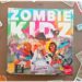 Jeu de société enfants et adultes - Zombie Kidz Evolution chez Scorpion Masqué - Jeu de plateau aux règles évolutives et aux missions et défis à relever et remplir - Thème Ecole Monstres et Halloween - Enveloppes mystères pour plein de surprises et des règles évolutives qui s'enrichissent au fil des parties - 7 ans et plus - Test et avis - mslf