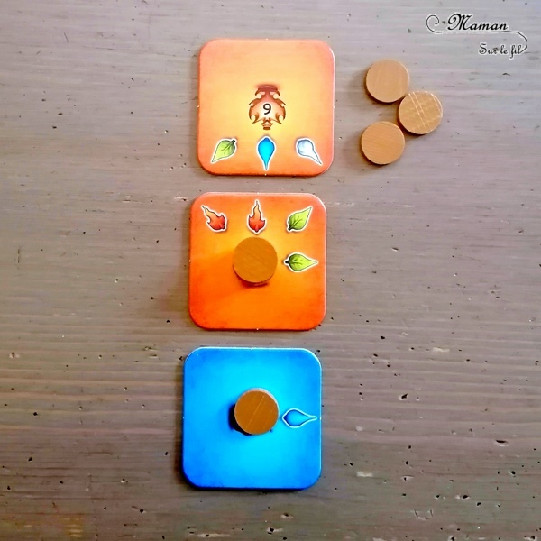 Jeu de société enfants et adultes - Sagani chez Funforge - Jeu de choix et de placement de tuiles très stratégique - Esprits de la nature à révéler - 4 éléments (feu, eau, terre, air) - Organisation et efficacité demandées - 8 ans et plus - Variante pour jouer seul - Solo - Test et avis - mslf