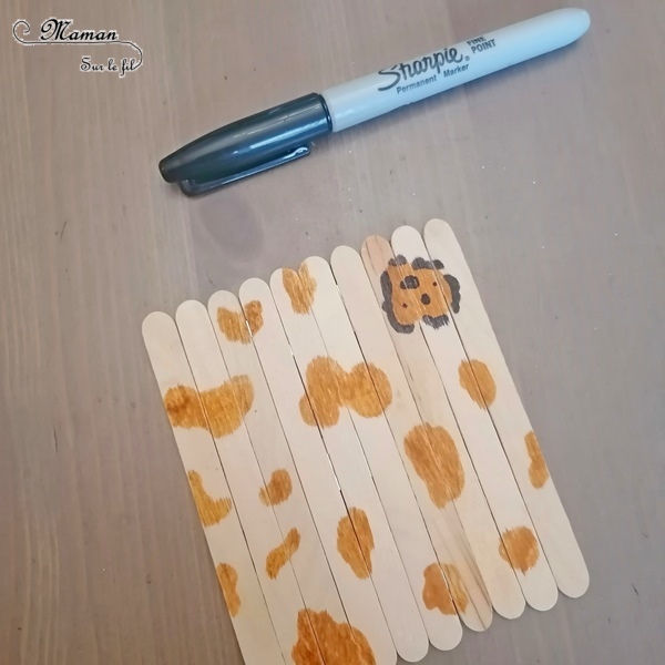 Activité créative et manuelle enfants - Fabriquer des puzzles Pelages animaux en récup' - Surcyclage, recyclage de bâtonnets de glace en bois - Dessin et peinture - Animaux de la savane et de la jungle - Girafes, Zèbres, Jaguars - Thème Brésil ou Kenya - arts visuels et Logique Maternelle et Elémentaire, Cycle 1 2 ou 3 - Découverte d'un pays, géographie - Amérique du Sud et Afrique - mslf