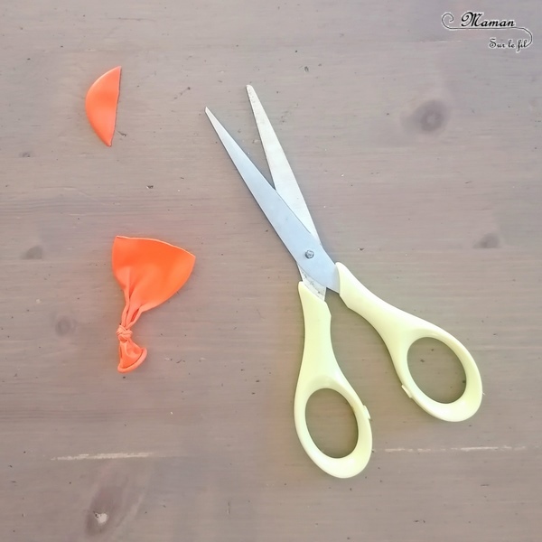 Activité manuelle et créative enfants - Fabriquer des canons à confettis pour le carnaval ou mardi-gras - Jeux DIY ou activité pour un anniversaire - Récup et rouleau de papier toilettes - C'est la fête - Brésil et Carnaval de Rio - Bricolage DIY et Créativité - Bricolage fait maison - arts visuels Elémentaire ou Maternelle, Cycle 1 ou 2 - Découverte d'un pays, géographie - Amérique du Sud - mslf