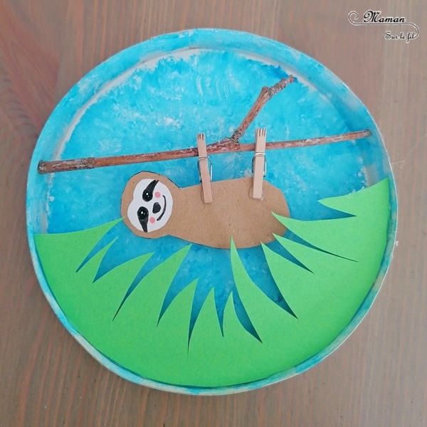 Activité manuelle et créative enfants - Fabriquer un culbuto Paresseux en récup - Jeu et bricolage Fait maison - Boite à camembert, papier, peinture à l'éponge, branche - Animaux de la jungle et de la forêt - Récup - Brésil - recyclage - Bricolage DIY et Créativité - arts visuels Elémentaire, Cycle 2 ou 3 - Découverte d'un pays, géographie - Amérique du Sud - mslf