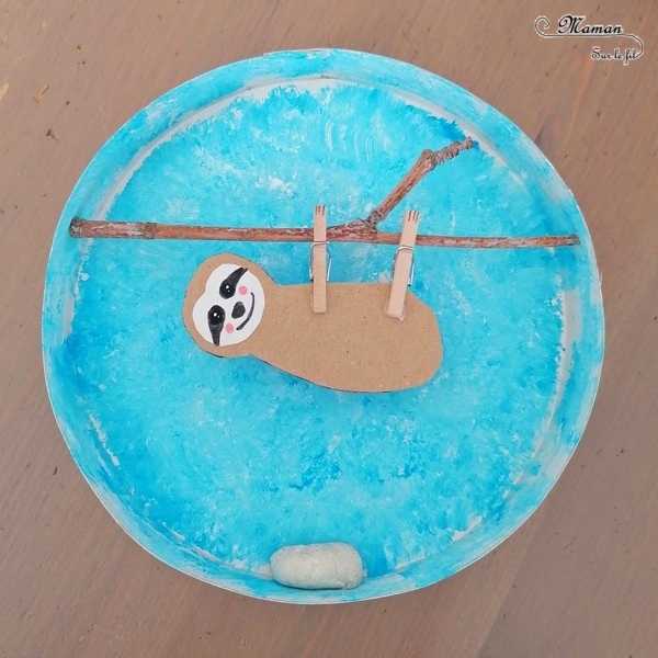 Activité manuelle et créative enfants - Fabriquer un culbuto Paresseux en récup - Jeu et bricolage Fait maison - Boite à camembert, papier, peinture à l'éponge, branche - Animaux de la jungle et de la forêt - Récup - Brésil - recyclage - Bricolage DIY et Créativité - arts visuels Elémentaire, Cycle 2 ou 3 - Découverte d'un pays, géographie - Amérique du Sud - mslf