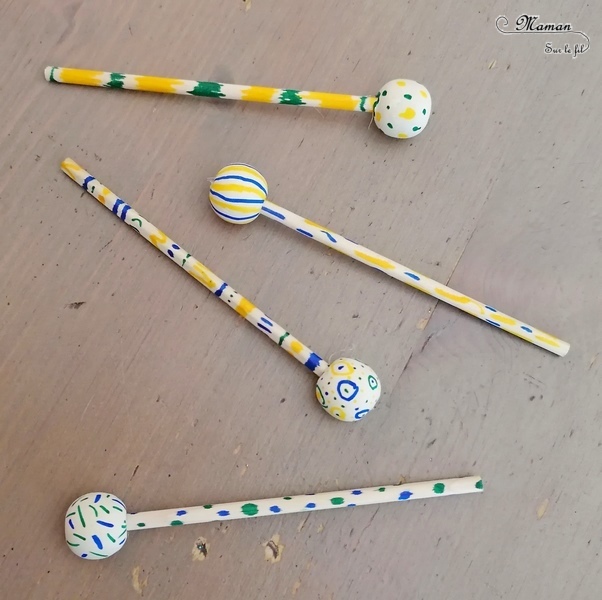 Activité manuelle et créative enfants - Fabriquer une famille de tambours aux couleurs du Brésil - Récup' et recyclage - Pour le carnaval ou mardi-gras - Jeu et bricolage DIY ou activité pour un anniversaire - Fait Maison - Utilisation de boîtes de conserve, de ballons, de pompons, de boutons, de pailles, d'élastiques - C'est la fête - Brésil et Carnaval de Rio - Bricolage DIY et Créativité - arts visuels Elémentaire ou Maternelle, Cycle 1 ou 2 - Découverte d'un pays, géographie - Amérique du Sud - mslf