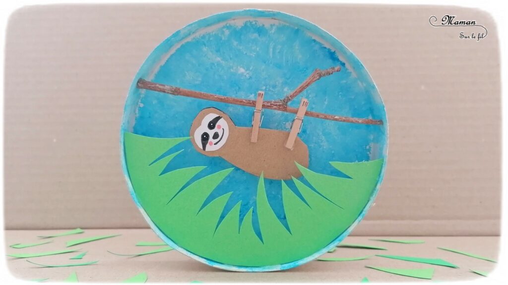 Activité manuelle et créative enfants - Fabriquer un culbuto Paresseux en récup - Jeu et bricolage Fait maison - Boite à camembert, papier, peinture à l'éponge, branche - Animaux de la jungle et de la forêt - Récup - Brésil - recyclage - Bricolage DIY et Créativité - arts visuels Elémentaire, Cycle 2 ou 3 - Découverte d'un pays, géographie - Amérique du Sud - mslf