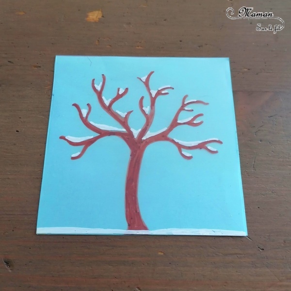 Activité manuelle et créative enfants - Fabriquer un jeu DIY autour des 4 saisons - Arbre modulable et cycle de la nature - Transparents et dessin - changements de l'arbre au fil des saisons - été, automne, printemps et hiver - fleurs, neige, feuilles mortes, soleil - plusieurs étages - couleurs - Bricolage Fait Maison- Feuilles plastiques transparentes - Marqueurs peinture - Bricolage et Créativité - Maternelle - Cycle 1 - Nature et Printemps - mslf