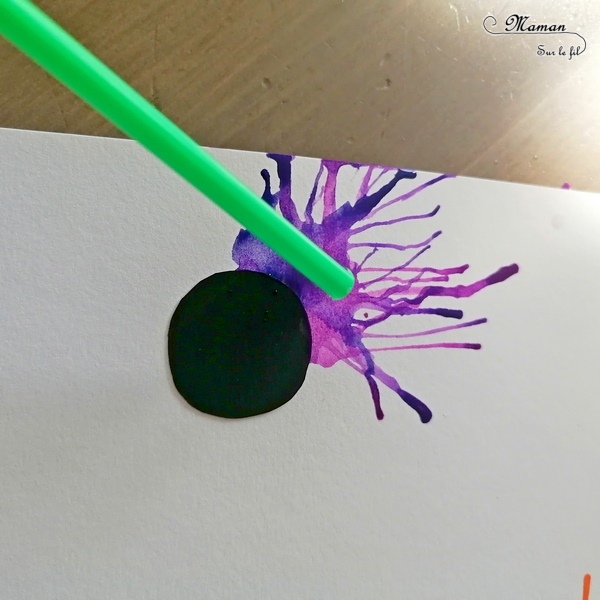 Activité manuelle et créative enfants - Peindre des fleurs avec une paille - Peinture ou encre soufflée à la paille - Cercles et ronds - Découpage, collage et dessin - Paysage pour le printemps - Créativité - arts visuels Elémentaire, maternelle, Cycle 1, 2 - Nature - mslf