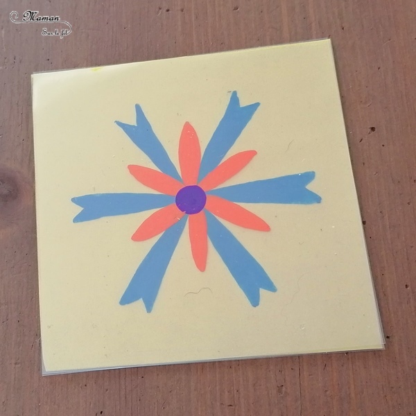 Activité manuelle et créative enfants - Fabriquer un jeu DIY pour inventer, créer et imaginer plein de fleurs - Bricolage Fait Maison avec des transparents - Feuilles plastiques transparentes - Marqueurs peinture - Couleurs - Saisons - Bricolage et Créativité - Peut être utilisé en reproduction de modèle - Atelier autonome maternelle - Cycle 1, 2 - Nature et Printemps - mslf