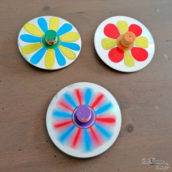 Activité manuelle et créative enfants - Fabriquer des toupies Fleurs DIY - Bricolage et jeu Fait Maison avec de la récup' - Vieux CD Bouchons en liège et billes - Printemps - Mélange des couleurs primaires - Dessin et motricité fine - Marqueurs peinture - Créativité - Maternelle - Cycle 1, 2 - Nature et Printemps - mslf