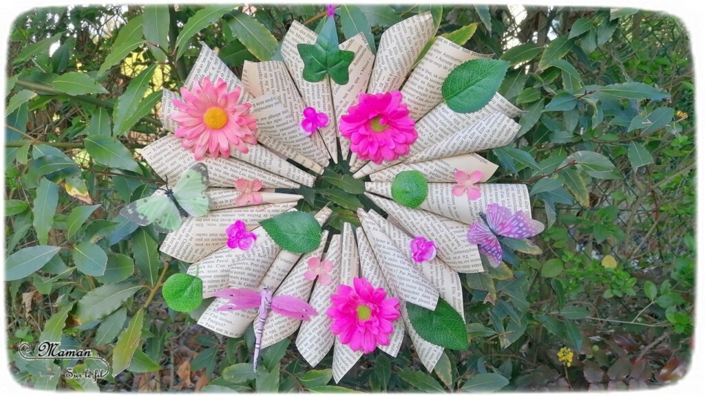 Activité manuelle et créative enfants - Fabriquer une couronne de printemps avec un vieux livre jauni - Décoration de porte - Saisons - Pages découpées, roulées, collées - Motricité fine - Vert rose et violet - Récup et surcyclage - recyclage de livres abimés - Bricolage et Créativité - arts visuels Elémentaire, maternelle, Cycle 1, 2 - Nature Fleurs Feuilles et insectes - mslf