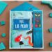 Livre enfants - Rue de la peur chez Amaterra - Gilles Baum et Amandine Piu - Livre dépliant et à rabats pour aborder et dédramatiser la peur des monstres et du noir - Apprendre à regarder derrière la façade et ne pas se fier aux apparences - Livre au format original de rue avec petites maisons - Plein de volet à ouvrir - Parfait pour halloween - Monstres, fantômes, créatures de la mythologie - Famille et grand-père - test et avis - cycles 1 et 2 - Maternelle - mslf