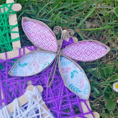 Activité manuelle et créative enfants - Créer des petits cadres en laine et récup' - Bâtonnets de bois de glace recyclage - Insectes : abeille avec un oeuf Kinder - Coccinelles en boutons - Papillon en rouleau de pq en carton et en papier - Printemps - Décoration DIY et Fait Maison - Créativité - arts visuels Elémentaire, maternelle, Cycle 1, 2 - Nature - mslf