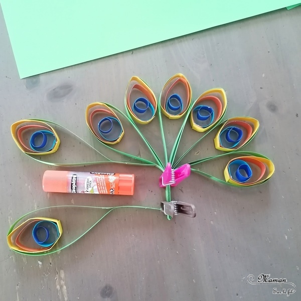 Activité manuelle et créative enfants - Fabriquer un paon avec des ronds de papier - Cercles et couleurs - Découpage et Collage - Initiation au quilling- Animaux de la ferme et oiseaux - Récup' - Utilisation des chutes de papier - Surcyclage et peinture - Bricolage et Créativité - arts visuels Elémentaire, maternelle, Cycle 1, 2 - Asie et Chine - mslf