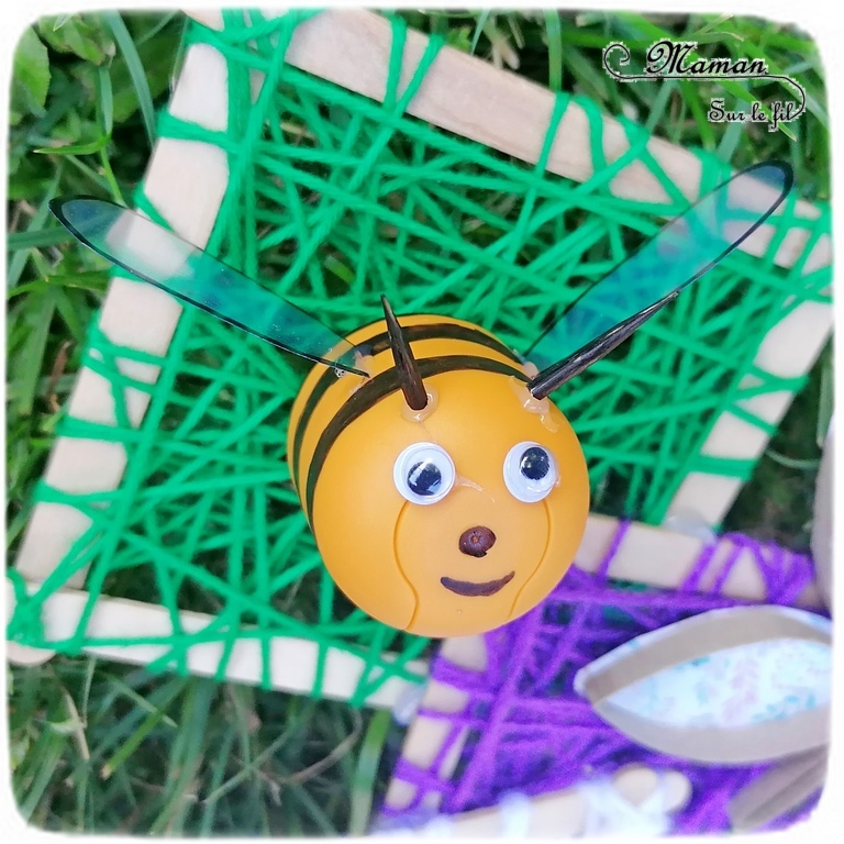 Activité manuelle et créative enfants - Créer des petits cadres en laine et récup' - Bâtonnets de bois de glace recyclage - Insectes : abeille avec un oeuf Kinder - Coccinelles en boutons - Papillon en rouleau de pq en carton et en papier - Printemps - Décoration DIY et Fait Maison - Créativité - arts visuels Elémentaire, maternelle, Cycle 1, 2 - Nature - mslf