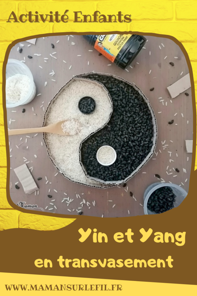 Activité créative, manuelle et sensorielle enfants - Yin et Yang chinois en carton, riz et pâtes colorées - Colore le symbole en transvasant le riz et les pâtes dans les cases et les bouchons - maniement de la cuillère - motricité fine, transvasement et créativité - Asie et Chine - Découverte d'un pays - Espace et géographie - bricolage et sensoriel - arts visuels et atelier maternelle et Cycle 2 - Emotions - mslf