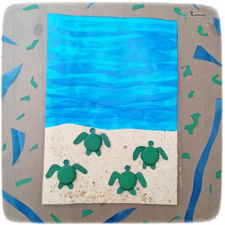 Activité créative et manuelle enfants - Tortues marines sur la plage en récup' - Peinture, découpage et collage - Recyclage de sable, de pochette plastique bleue, de capsules de bière, de boutons et de chutes de papier - Thèmes animaux marins, plage, mer, océan, été - Surcyclage et Créativité - arts visuels et atelier maternelle et Cycle 1 et 2 - mslf