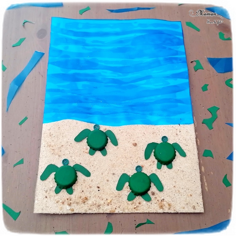 Activité créative et manuelle enfants - Tortues marines sur la plage en récup' - Peinture, découpage et collage - Recyclage de sable, de pochette plastique bleue, de capsules de bière, de boutons et de chutes de papier - Thèmes animaux marins, plage, mer, océan, été - Surcyclage et Créativité - arts visuels et atelier maternelle et Cycle 1 et 2 - mslf