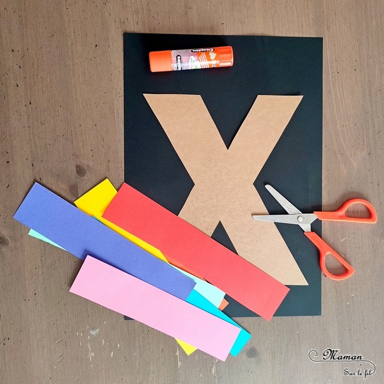 Abécédaire créatif - X comme Xylophone et XoXo - activité manuelle et créative enfants - Découpage et collage de papier - Bisous avec du rouge à lèvres - Activité rigolote - apprentissage lettres alphabet - maternelle - Alphabets lettres creuses gratuit - créative - Projet Maternelle Cycle 1 - mslf