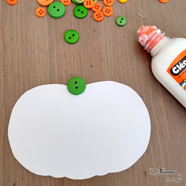 Activité créative et manuelle enfants - Fabriquer des en 5 façons -5 idées citrouilles - Inspiration DIY - Playmaïs, Flocons de maïs, encre et peinture à l'essoreuse à salade, boutons, légumes secs (lentilles corail et pois cassés) - Collage - Bricolage facile pour l'automne - Décoration - Récup' et recyclage sur Papier Kraft - Alimentation, Fruits et légumes - Créativité - arts visuels et atelier maternelle et élémentaire - Cycle 1 ou 2 - mslf