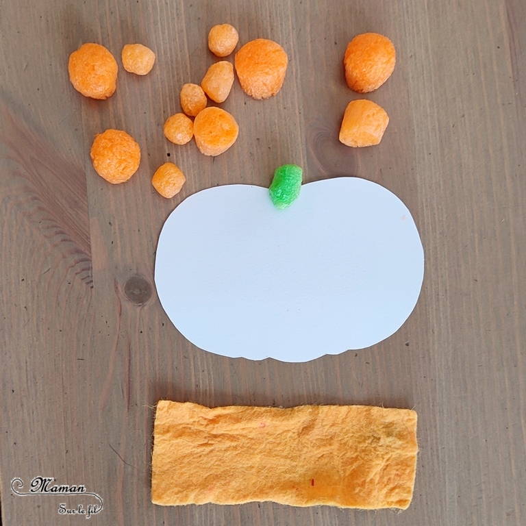 Activité créative et manuelle enfants - Fabriquer des en 5 façons -5 idées citrouilles - Inspiration DIY - Playmaïs, Flocons de maïs, encre et peinture à l'essoreuse à salade, boutons, légumes secs (lentilles corail et pois cassés) - Collage - Bricolage facile pour l'automne - Décoration - Récup' et recyclage sur Papier Kraft - Alimentation, Fruits et légumes - Créativité - arts visuels et atelier maternelle et élémentaire - Cycle 1 ou 2 - mslf