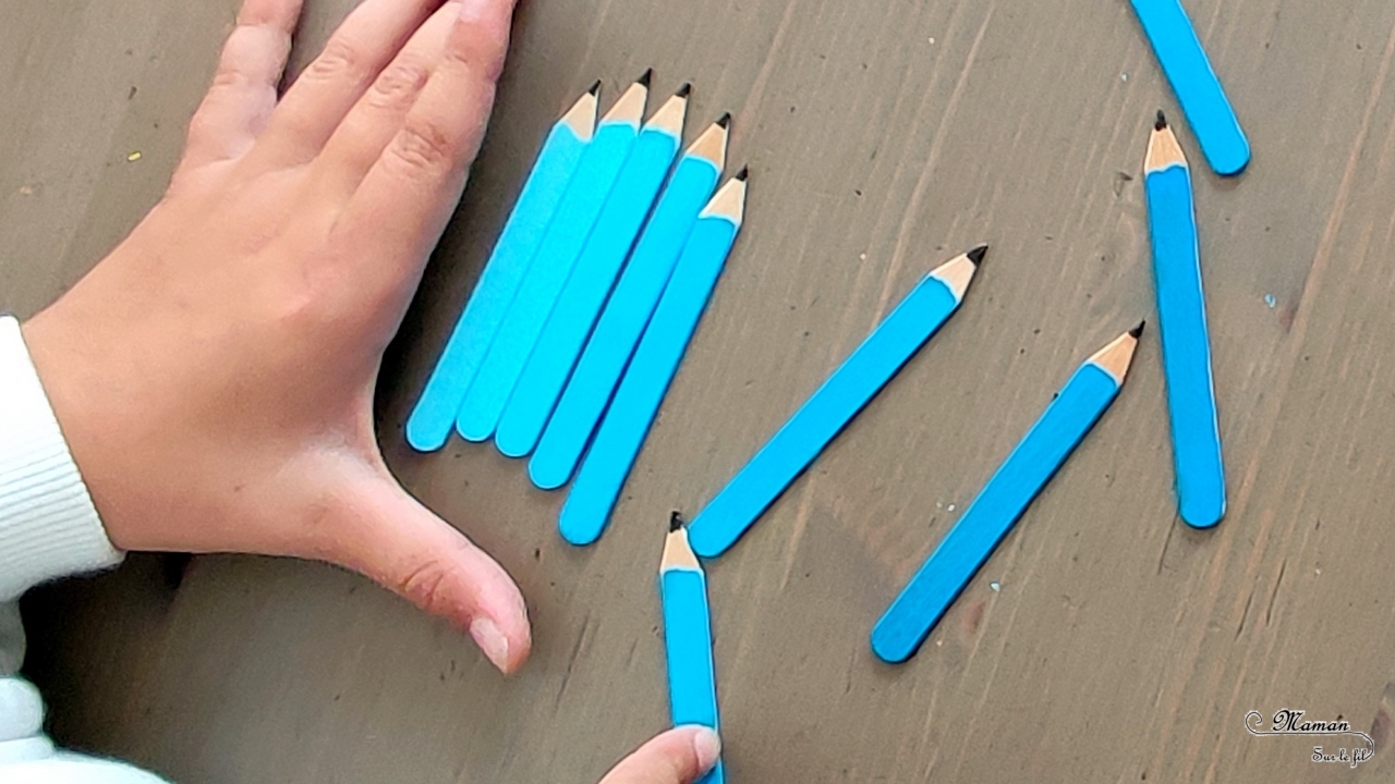 Les crayons en dégradés en couleurs : Jeu DIY en récup' - Thème école, rentrée scolaire et crayons de couleur - Activité créative et manuelle enfants - Technique de peinture - Création d'un dégradé de couleurs par ajout de blanc - Discrimination visuelle et connaissance des couleurs - Arts plastiques - Atelier autonome et autocorrectif maternelle - Bricolage facile fait maison - Recyclage - Jeu pédagogique et éducatif - Créativité - arts visuels et atelier maternelle - Cycle 1 ou 2 , Elémentaire - mslf