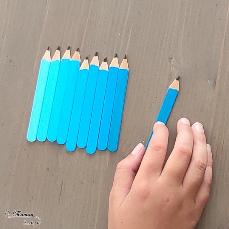 Les crayons en dégradés en couleurs : Jeu DIY en récup' - Thème école, rentrée scolaire et crayons de couleur - Activité créative et manuelle enfants - Technique de peinture - Création d'un dégradé de couleurs par ajout de blanc - Discrimination visuelle et connaissance des couleurs - Arts plastiques - Atelier autonome et autocorrectif maternelle - Bricolage facile fait maison - Recyclage - Jeu pédagogique et éducatif - Créativité - arts visuels et atelier maternelle - Cycle 1 ou 2 , Elémentaire - mslf